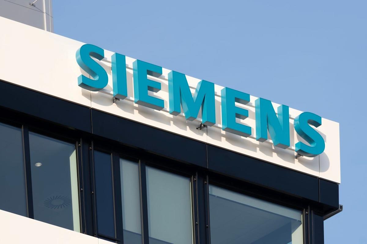 Siemens to exit healthcare space with Healthineers deconsolidation