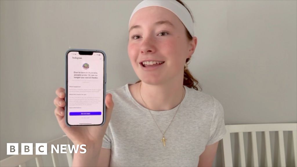 Watch: Australian teens test out social media as ban takes effect