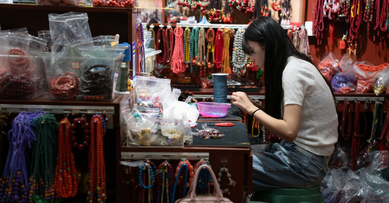 How China&rsquo;s &lsquo;Crystal Capital&rsquo; Cornered the Market on a Western Obsession