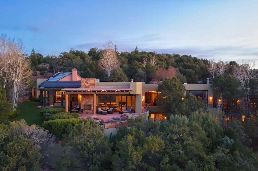 Gene Hackman&rsquo;s Longtime Santa Fe Home Lists for .25 Million