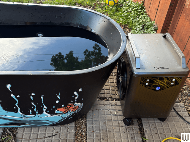 2 Minutes Is Fine for Cold Plunging, the Experts Say