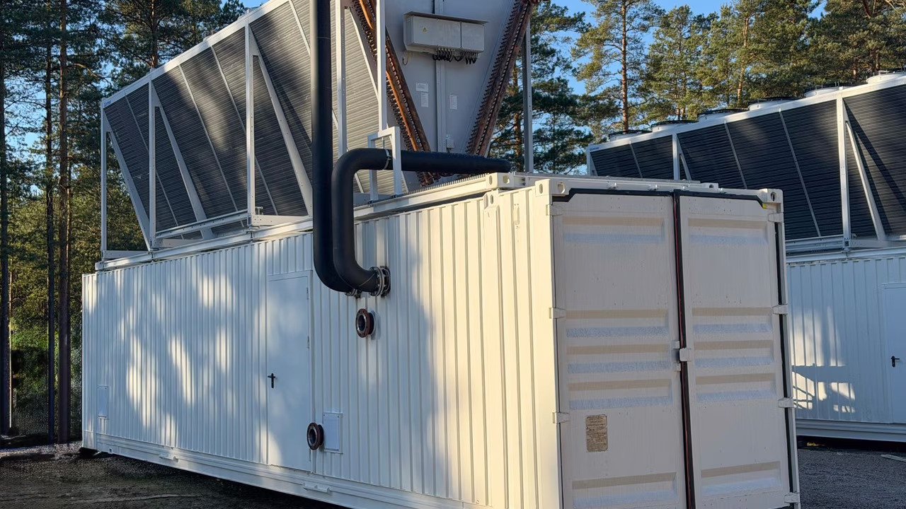 From heat waste to heat source: Power Mining launches shipping-container data centres for city heating