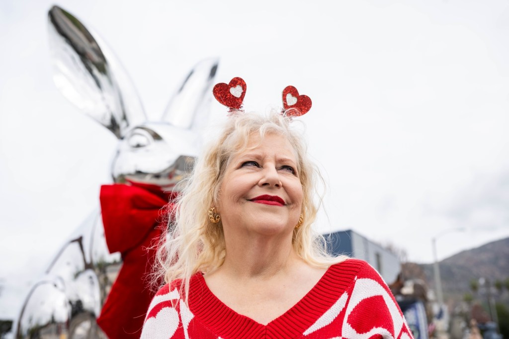 SoCal&rsquo;s Bunny Museum Receives Gift of Rabbit Sculpture