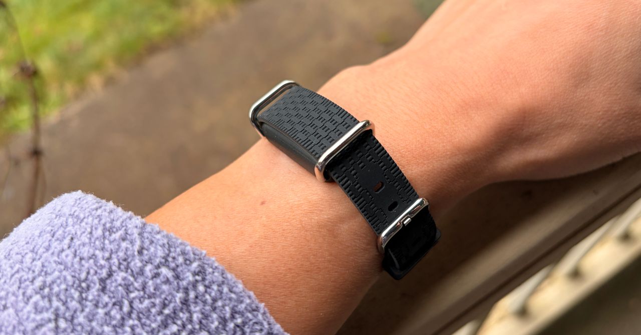 Aktiia&rsquo;s Cuffless Band Is the Future of Blood Pressure Monitoring