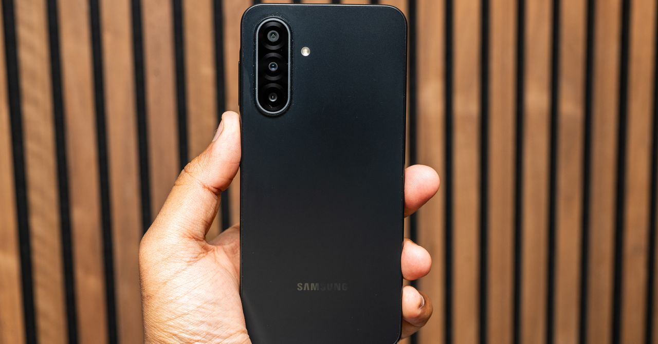 Samsung&rsquo;s Budget Galaxy A17 Phone Is Crippled by Frustrating Performance