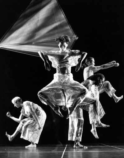 Rare Collaborations Between Robert Rauschenberg, Laurie Anderson, Trisha Brown, and More Return&mdash;Highlighting the Playful Side of the Avant-Garde