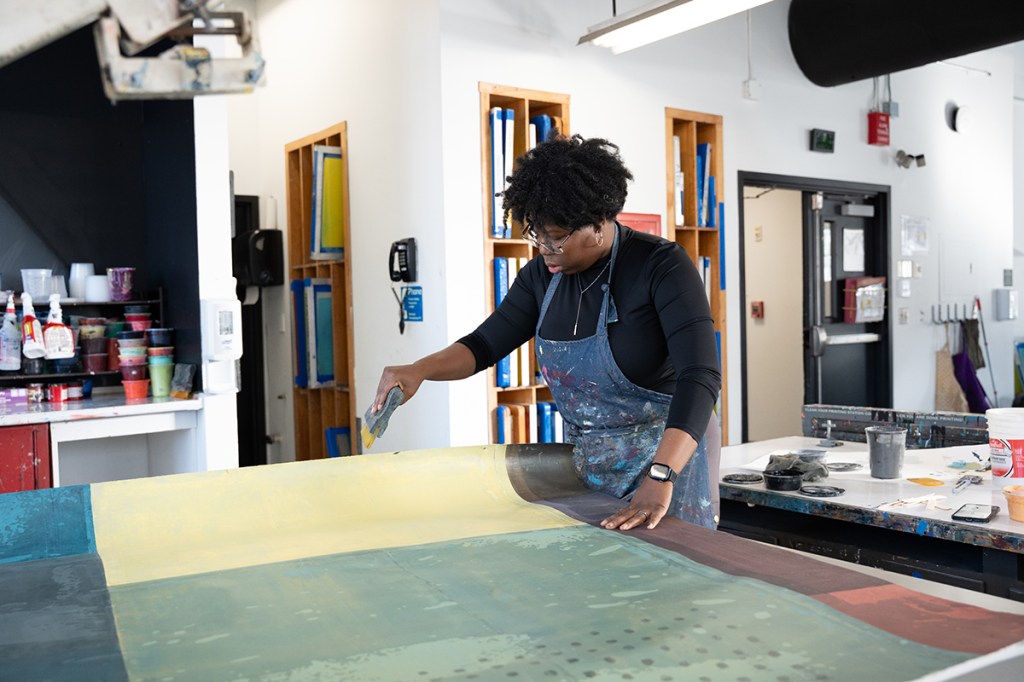 Mark Bradford, Carrie Mae Weems Among Latest Artists Commissioned by Obama Presidential Center