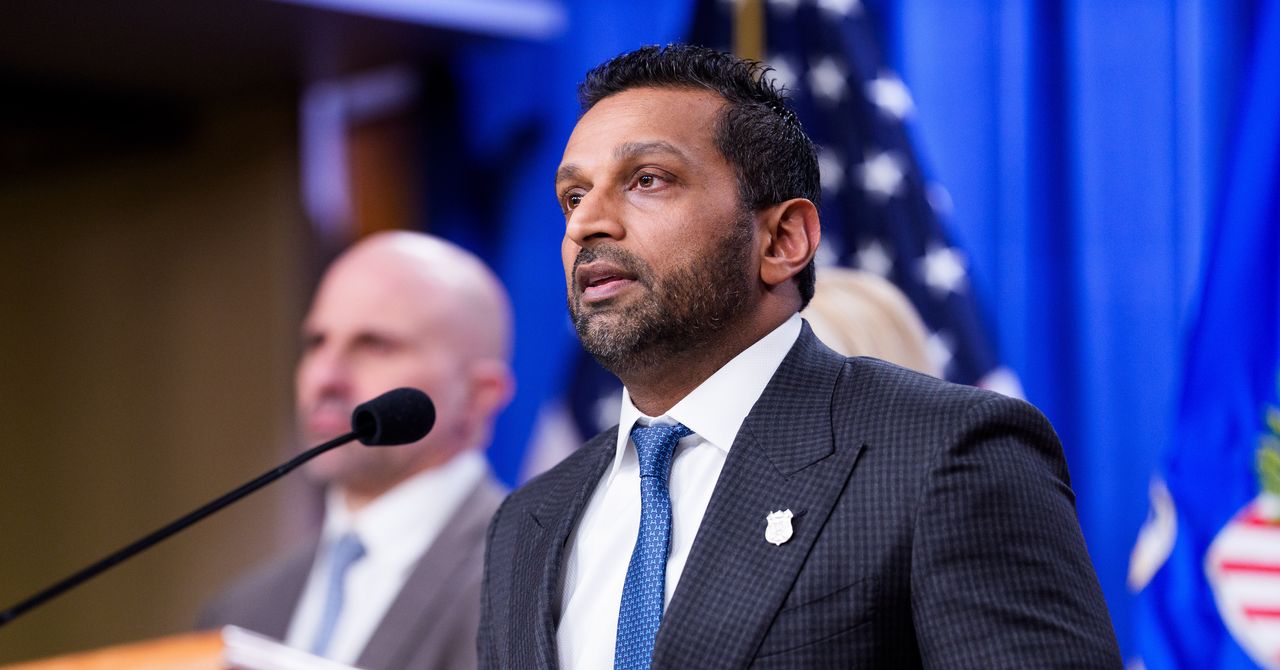 US Lawmakers Move to Kill the FBI&rsquo;s Warrantless Wiretap Access