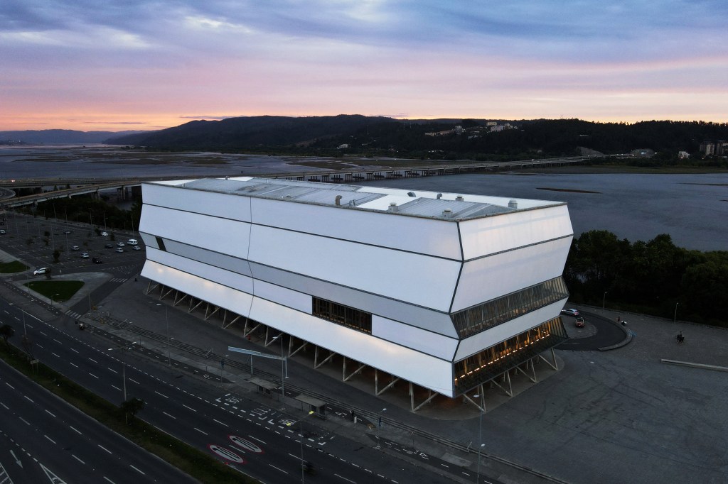 Smiljan Radic Wins the Pritzker Prize, &lsquo;Men Retire But Women Get Fired From Museum Leadership&rsquo; Says Anne Pasternak: Morning Links for March 13, 2026