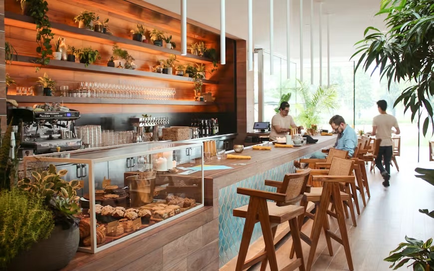 Walker Art Center Severs Ties with Restaurant for Laying Off Workers in Favor of QR Codes