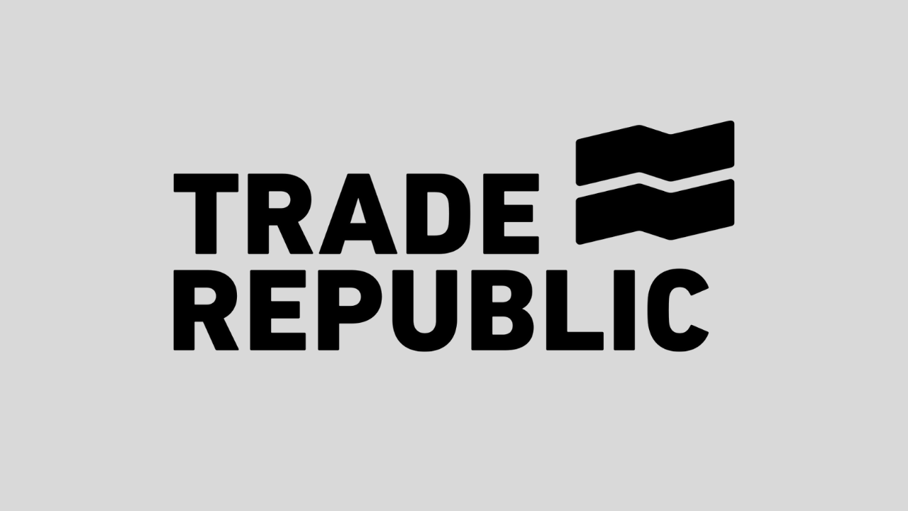 Trade Republic axes customer service chatbots, replaces them with over 1,000 humans