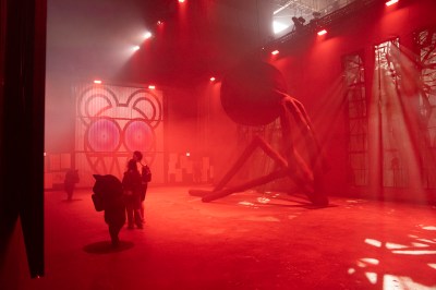Radiohead Spectacle in Brooklyn Teems with World-Building Paintings, Sculpture, and Film