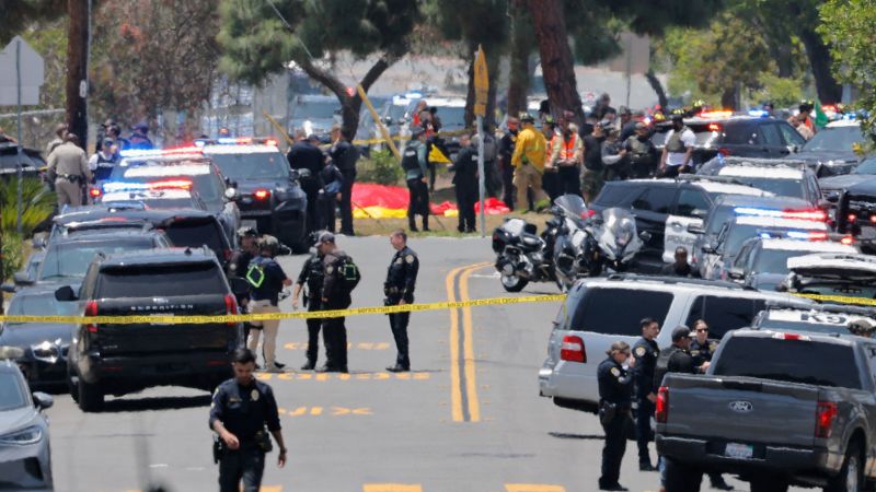 Live updates: 3 killed in shooting at San Diego’s largest mosque | CNN Live updates: 3 killed in shooting at San Diego’s largest mosque | CNN