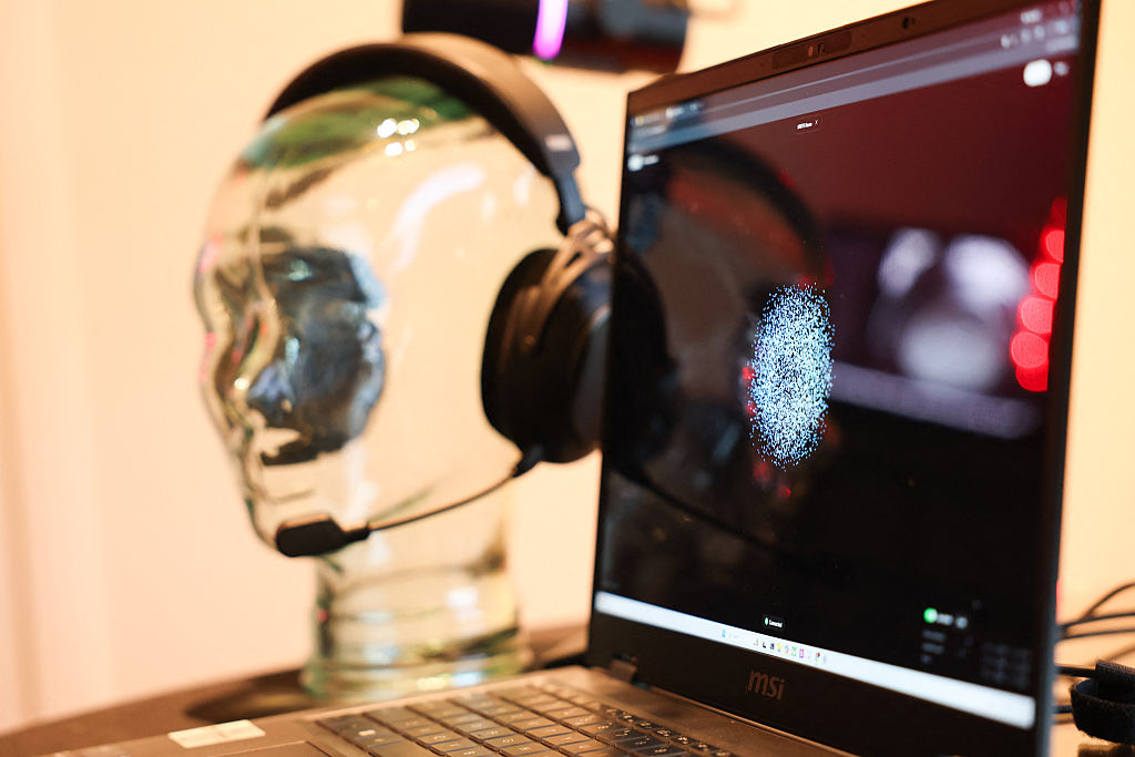 BCI startup Neurable looks to license its 'mind-reading' tech for consumer wearables | TechCrunch
