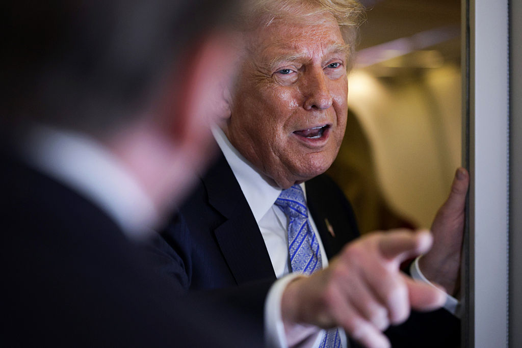 Trump&rsquo;s Planned Miami Presidential Library Faces New Lawsuit Over Land Transfer