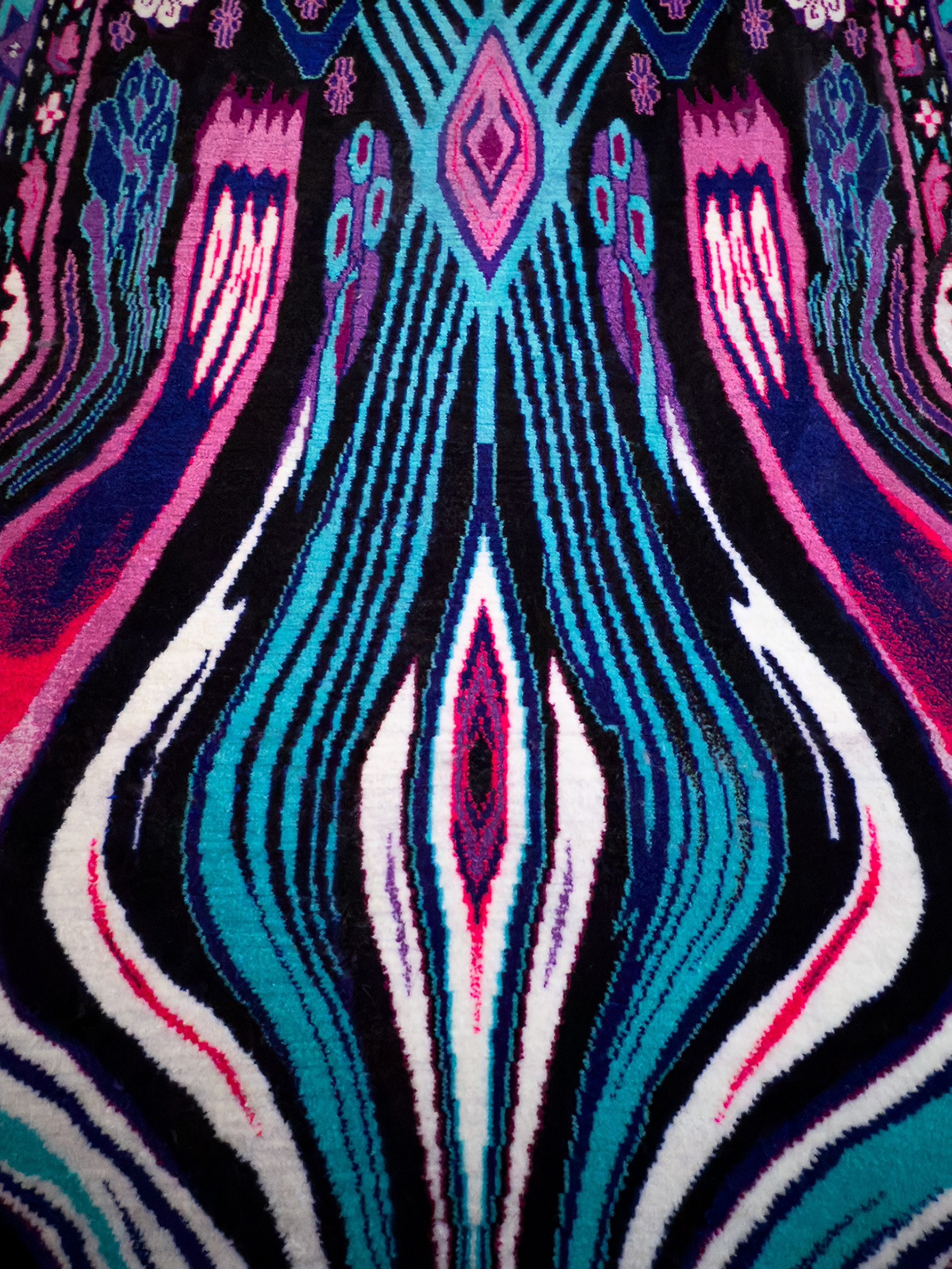 Faig Ahmed Weaves Mysticism, Science, Technology, and Craft into 'The Attention' Faig Ahmed Weaves Mysticism, Science, Technology, and Craft into 'The Attention'